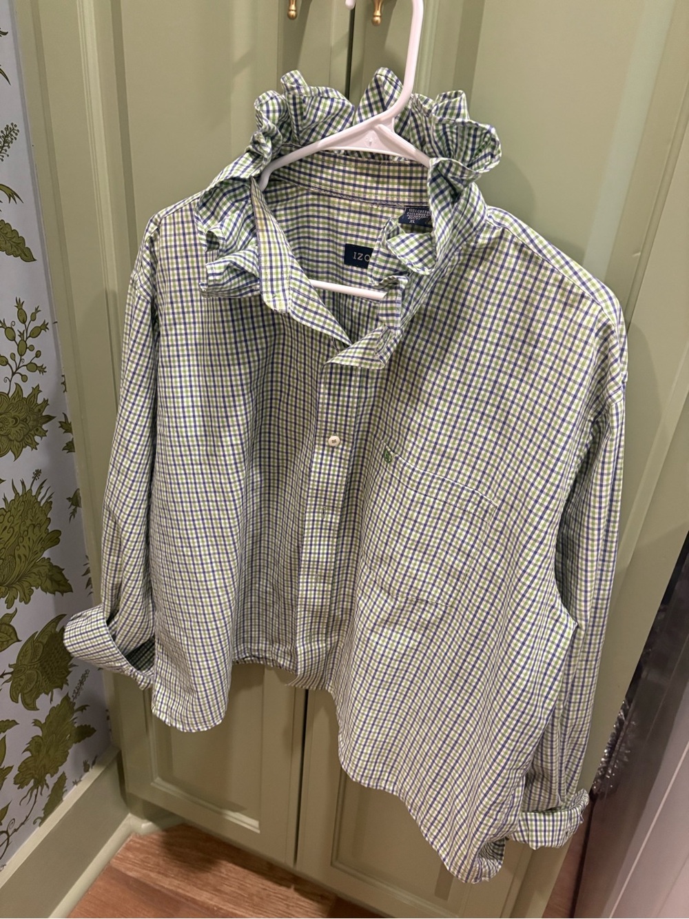 Women’s Izod Green and Blue Ruffle Collar Check Shirt-upcylced button up - Picture 3 of 3